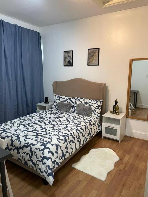 3 Bed Flat With Balcony Central 伦敦 外观 照片